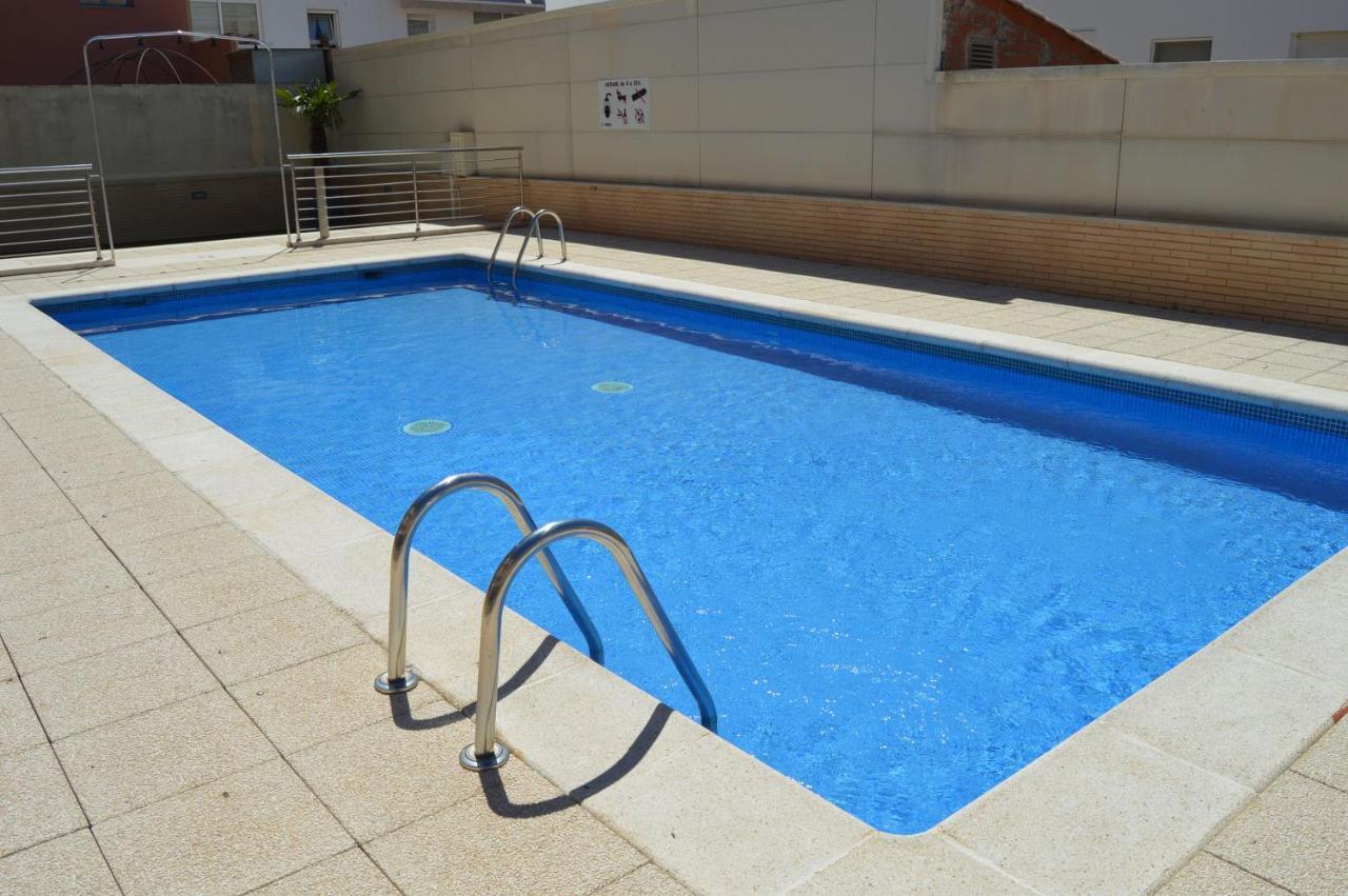 Apartamento Piscina Viena Roses Exterior foto